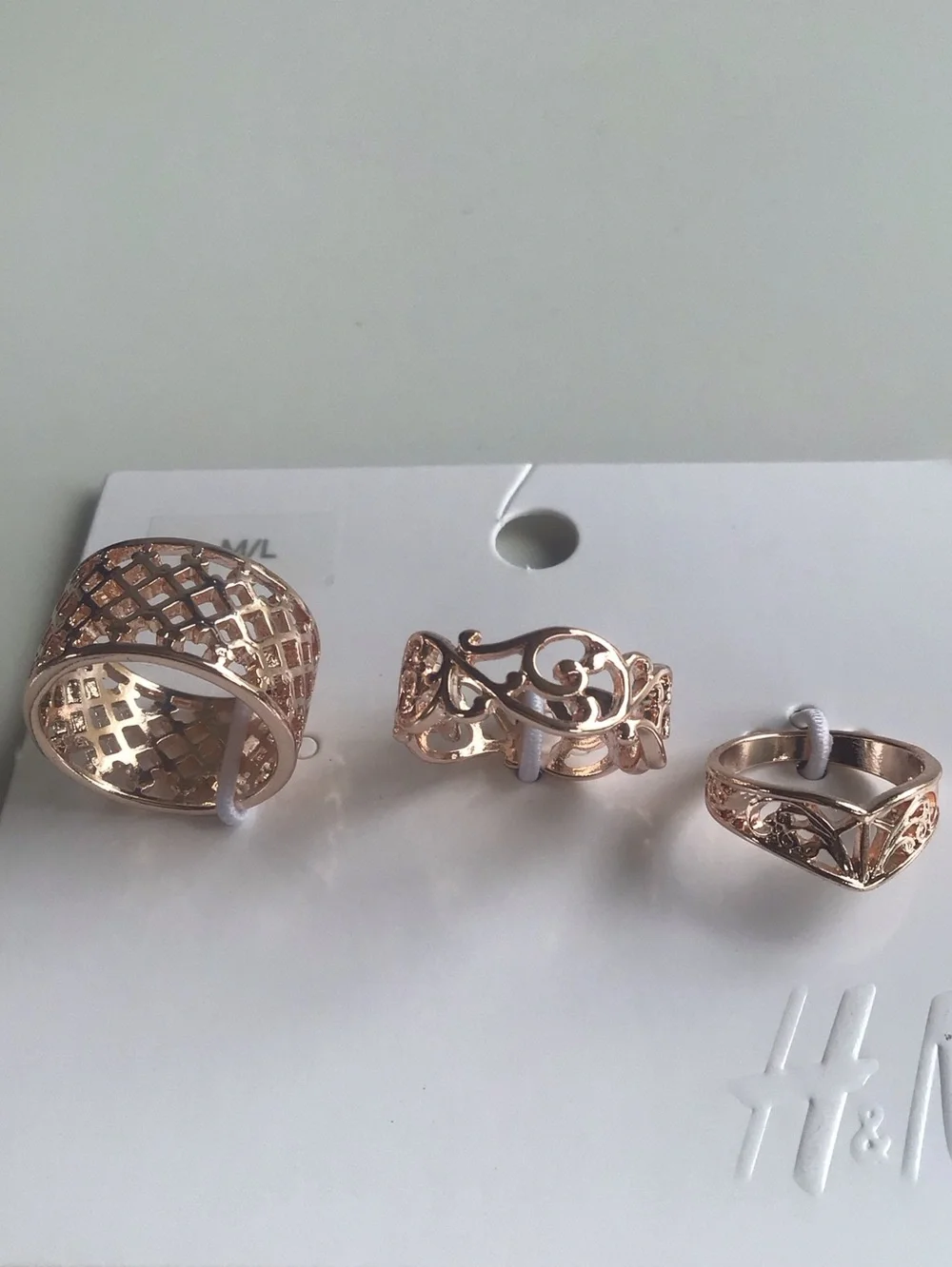 Rose gold tone rings 3 pack set